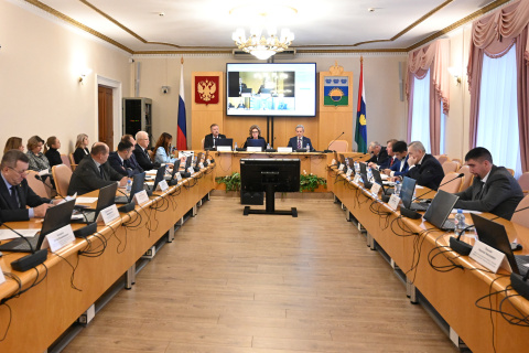 Комитет Тюменской облдумы по государственному строительству и местному самоуправлению рассмотрел кандидатов на должности мировых судей