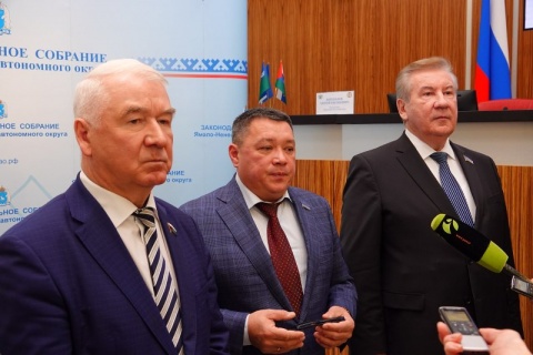 Сергей Корепанов, Сергей Ямкин и Борис Хохряков комментируют итоги Совета Законодателей
