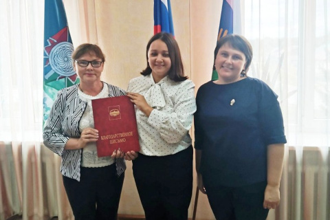 Регина Юхневич встретилась с жителями п. Сетово Тобольского района