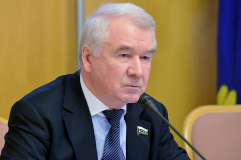 Сергей Корепанов провел рабочее совещание с депутатами