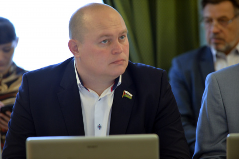Артем Зайцев предложил губернатору региона создать советы при фонде капитального ремонта