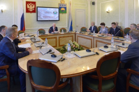 Сергей Корепанов провёл заседание Совета областной  Думы