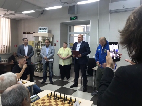 Представители ЛДПР встретились с коллективом городского шахматного клуба