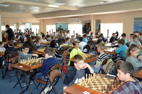 При поддержке Богдана Богославца прошел детский шахматный турнир в г.п. Пойковский