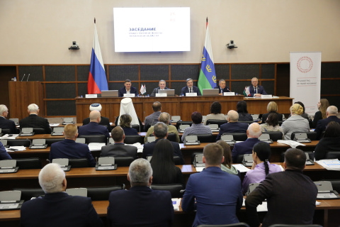 Владимир Нефедьев: члены Общественной палаты задали высокие стандарты работы, основанные на активной поддержке гражданских инициатив и строгом соблюдении законодательства