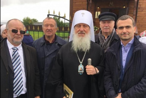 Сергей Морев принял участие в открытии храма в селе Карасуль