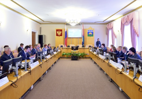 Состоялось первое в новом парламентском сезоне заседание социального комитета облдумы
