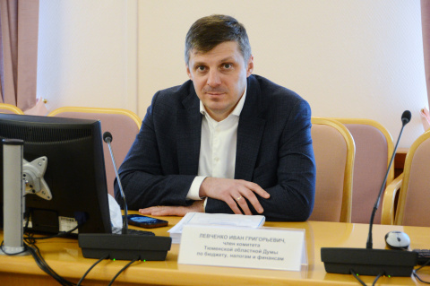 Иван Левченко: важным направлением депутатской работы является помощь избирателям