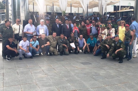 Депутаты-коммунисты поздравили участников локальных конфликтов города Тюмени с десятилетием образования организации