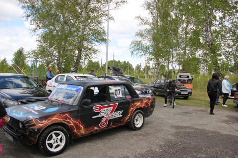 Дмитрий Новицкий принял участие в открытии конкурса по фигурному вождению автомобилей «Рулежка» в Ялуторовске