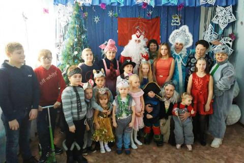 Завершились поездки Тамары Казанцевой с новогодними утренниками для детей из различных районов Тюменской области