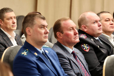 Валерий Голодюк принял участие во внеочередном заседании Думы города Сургута