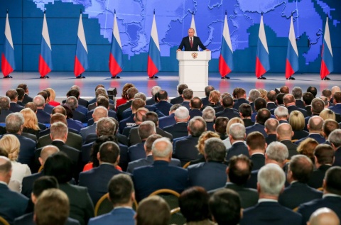 Сергей Корепанов: послание президента РФ в большей степени было посвящено внутреннему социально-экономическому положению в стране