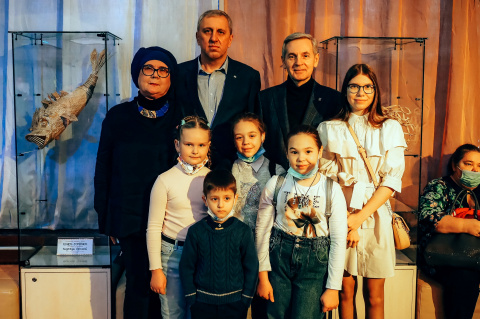 В Тюменском театре кукол отпраздновали день рождения Конька-Горбунка