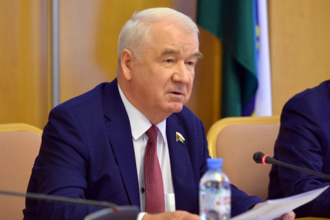 Серей Корепанов: депутаты облдумы должны контролировать реализацию нацпроектов в избирательных округах