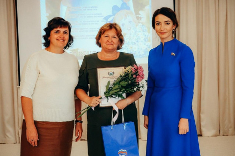 Ольга Швецова поздравила воспитателей с профессиональным праздником
