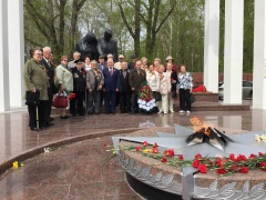 Поздравление председателя Тюменской областной Думы Сергея Корепанова с Днём Победы