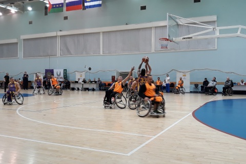 Владимир Столяров принял участие в проведении Всероссийского турнира по баскетболу на колясках в Тюмени