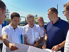Сергей Медведев побывал в сквере «Пограничников»