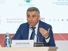 Эдуард Омаров выступил на благотворительном форуме тюменских предпринимателей «Счастье по-тюменски»