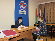 Владимир Майер провел очередной прием граждан в Тобольском местном отделении партии «Единая Россия»
