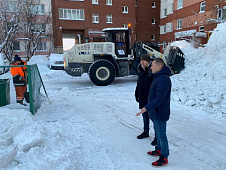 Дмитрий Плотников принял участие в рейде по контролю за качеством зимнего содержания дорог в Новом Уренгое