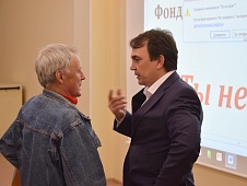 Владимир Ермолаев провел встречу с членами Нефтеюганской городской организации общероссийской общественной организации «Всероссийское общество инвалидов»