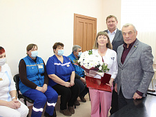 Владимир Ульянов поддерживает медицинских работников