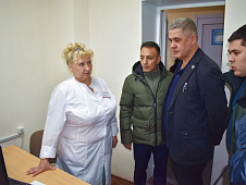 Альберт Суфианов побывал в областном центре профилактики и реабилитации 