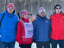 Александр Зеленский принял участие в спортивной эстафете вместе с жителями Пойковского