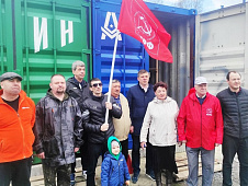 Тамара Казанцева и Иван Левченко отправили на СВО оборудование для строительства блиндажей