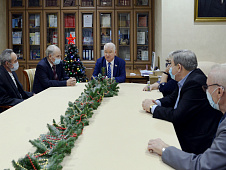 Сергей Корепанов встретился с представителями Совета ветеранов войны и труда Тюменской области