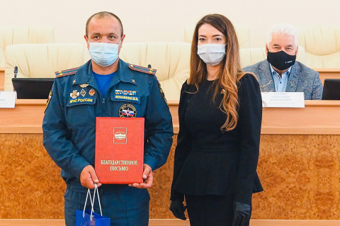 Огнеборцев Тюменского района наградили за мужество