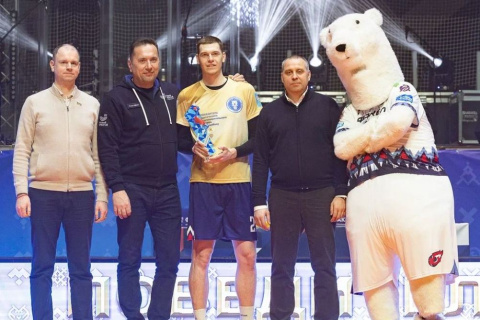 В Новом Уренгое прошел турнир по волейболу на Кубок губернатора Ямала