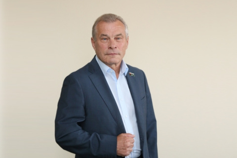 Владимир Ульянов провел парламентский урок в Упоровском районе