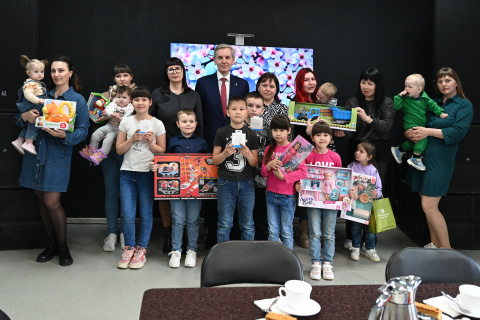 Андрей Артюхов встретился с семьями участников СВО в Заводоуковске 