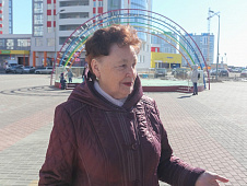 Тамара Казанцева контролирует благоустройство придомовых территорий в избирательном округе