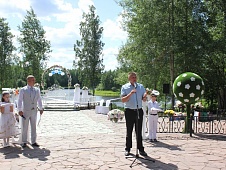 Богдан Богославец принял участие в открытии свадебной зоны в парке «Югра» г.п. Пойковский