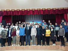 Александр Зеленский провел парламентский урок в нефтеюганской школе №1 