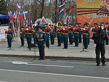 Депутаты областной Думы приняли участие в Параде Победы 