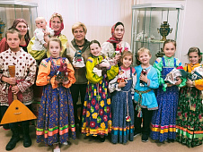 Инна Лосева посетила детскую студию русского фольклора и этнографии «Светелка»