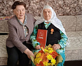 Тамара Казанцева поздравила со 100-летием ветерана труда из деревни Тураева Тюменского района