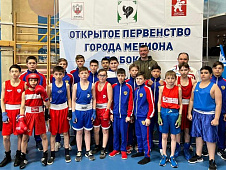 Евгений Макаренко поддерживает детский спорт