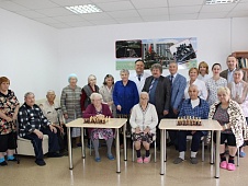 Фуат Сайфитдинов и Николай Яшкин навестили пациентов Тюменского областного госпиталя ветеранов войн