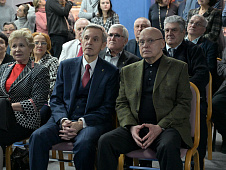 В региональном парламенте открылась выставка  «Дорога длиною в жизнь», посвящённая 75-летию Сергея Евгеньевича Корепанова