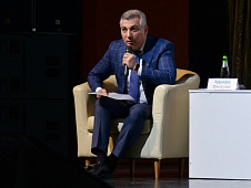 Эдуард Омаров принял участие в VIII Всероссийском молодежном бизнес-форуме «Слет успешных предпринимателей»