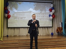 Валерий Фальков посетил Новоселезневскую среднюю общеобразовательную школу Казанского муниципального района