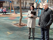 Сергей Медведев посетил объекты, благоустроенные в рамках партпроекта «Единой России» «Городская среда» в 2020 году
