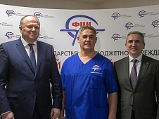 Альберт Суфианов принимал высоких гостей: Александр Моор и Николай Цуканов посетили Федеральный центр нейрохирургии в Тюмени 
